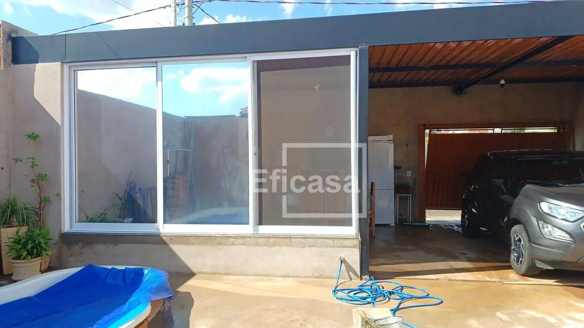 Foto 3 de Casa com 2 quartos à venda, 200m2 em Centro (Engenheiro Schmitt), Sao Jose Do Rio Preto - SP