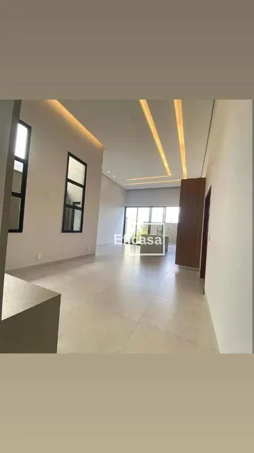 Foto 2 de Casa de Condomínio com 3 quartos à venda, 253m2 em Mirassol - SP