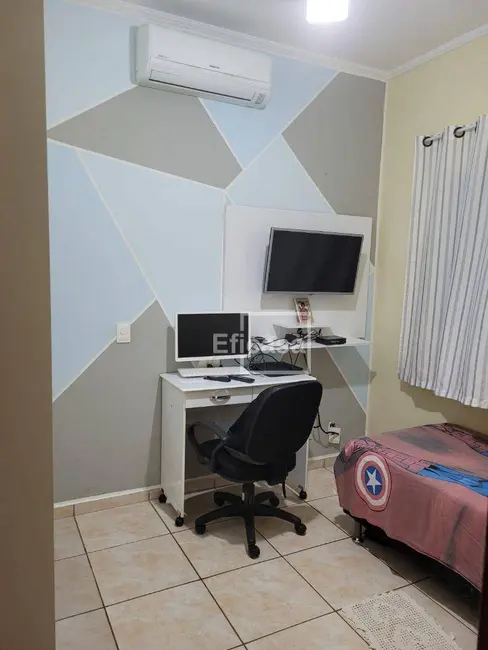 Foto 7 de Casa com 3 quartos à venda e para alugar, 200m2 em Centro, Bady Bassitt - SP