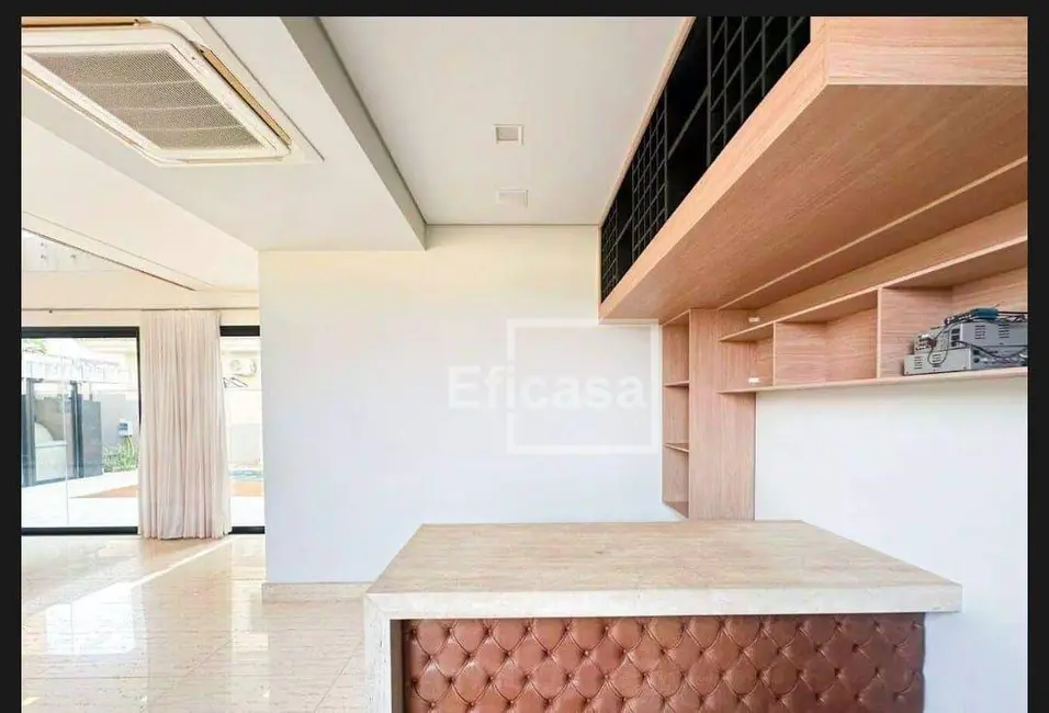 Casa com 4 quartos para alugar, 550m2 em Quinta do Golfe Jardins, Sao Jose Do Rio Preto - SP - imagem 8 Foto 8 de Casa com 4 quartos para alugar, 550m2 em Quinta do Golfe Jardins, Sao Jose Do Rio Preto - SP