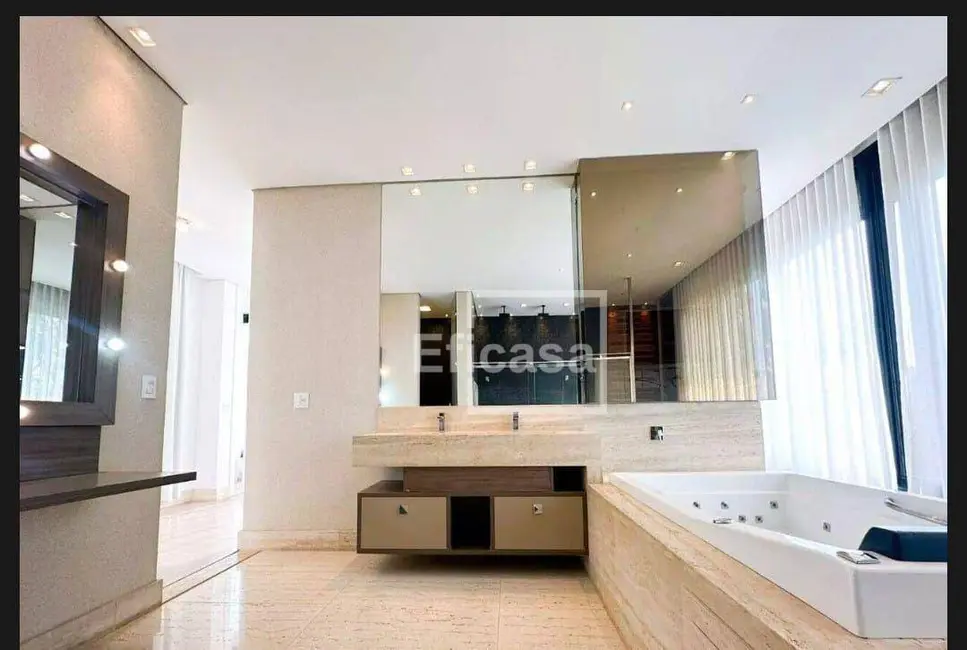 Casa com 4 quartos para alugar, 550m2 em Quinta do Golfe Jardins, Sao Jose Do Rio Preto - SP - imagem 2 Foto 2 de Casa com 4 quartos para alugar, 550m2 em Quinta do Golfe Jardins, Sao Jose Do Rio Preto - SP