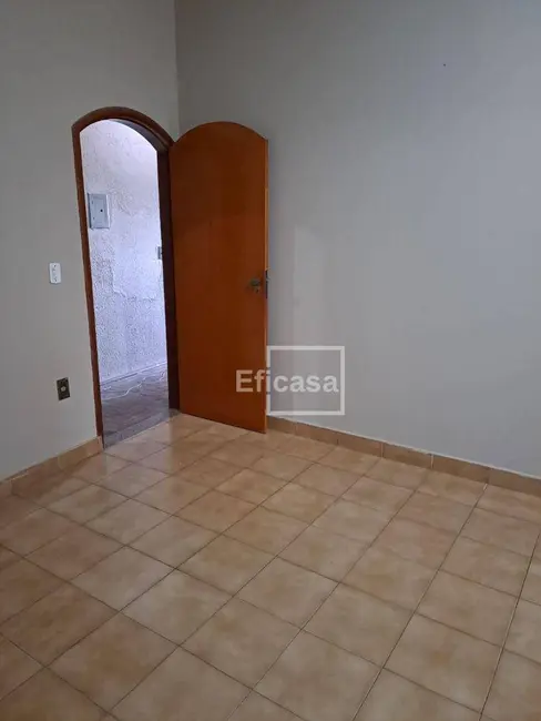 Foto 7 de Casa com 3 quartos para alugar, 300m2 em Jardim Primavera, Sao Jose Do Rio Preto - SP