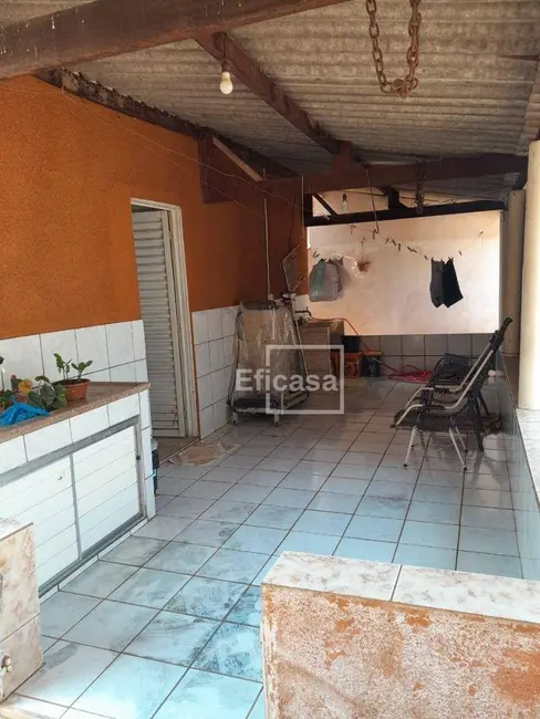 Casa com 2 quartos à venda, 200m2 em Solo Sagrado I, Sao Jose Do Rio Preto - SP - imagem 3 Foto 3 de Casa com 2 quartos à venda, 200m2 em Solo Sagrado I, Sao Jose Do Rio Preto - SP