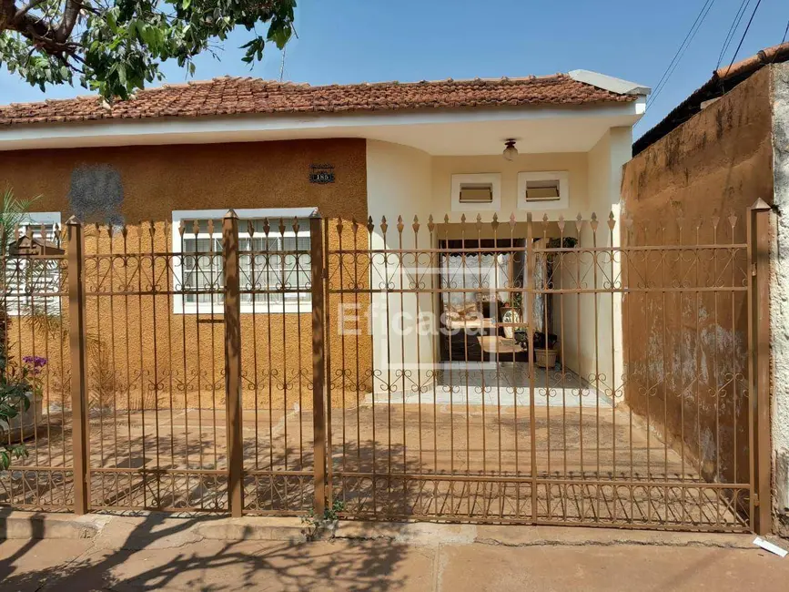 Casa com 2 quartos à venda, 200m2 em Solo Sagrado I, Sao Jose Do Rio Preto - SP - imagem 2 Foto 2 de Casa com 2 quartos à venda, 200m2 em Solo Sagrado I, Sao Jose Do Rio Preto - SP