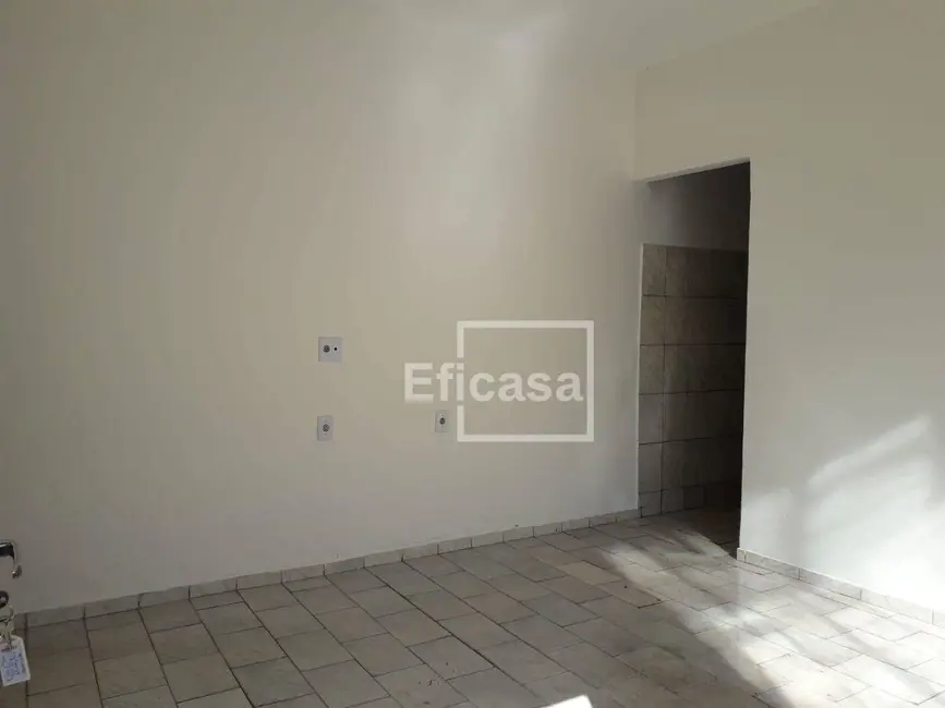 Casa com 2 quartos à venda, 300m2 em Jardim Ouro Verde, Sao Jose Do Rio Preto - SP - imagem 2 Foto 2 de Casa com 2 quartos à venda, 300m2 em Jardim Ouro Verde, Sao Jose Do Rio Preto - SP
