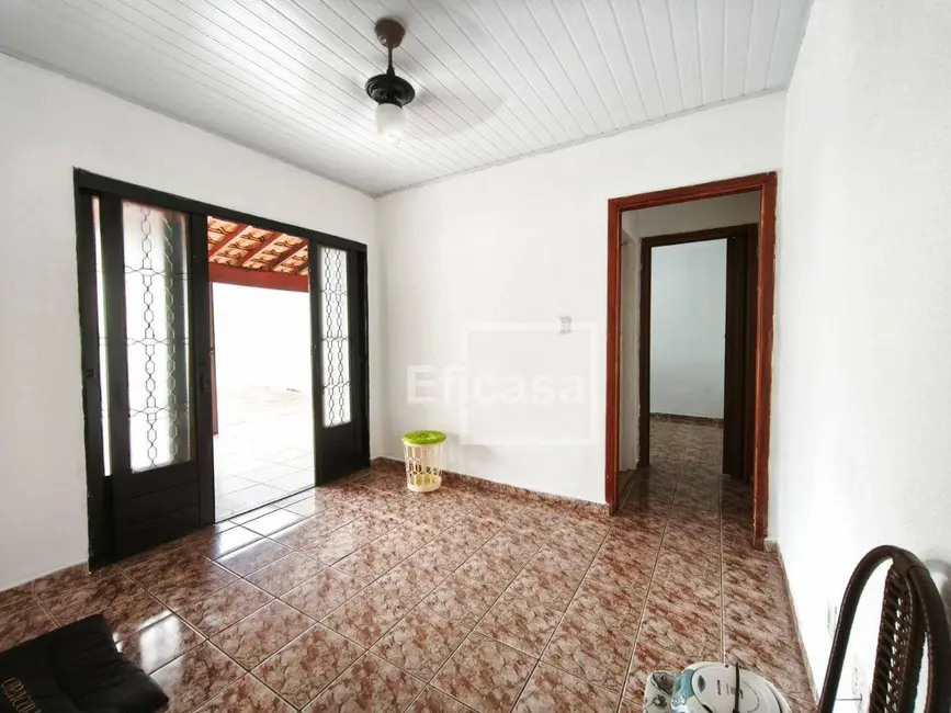 Foto 1 de Casa com 2 quartos à venda, 200m2 em Jardim Santo Antônio, Sao Jose Do Rio Preto - SP