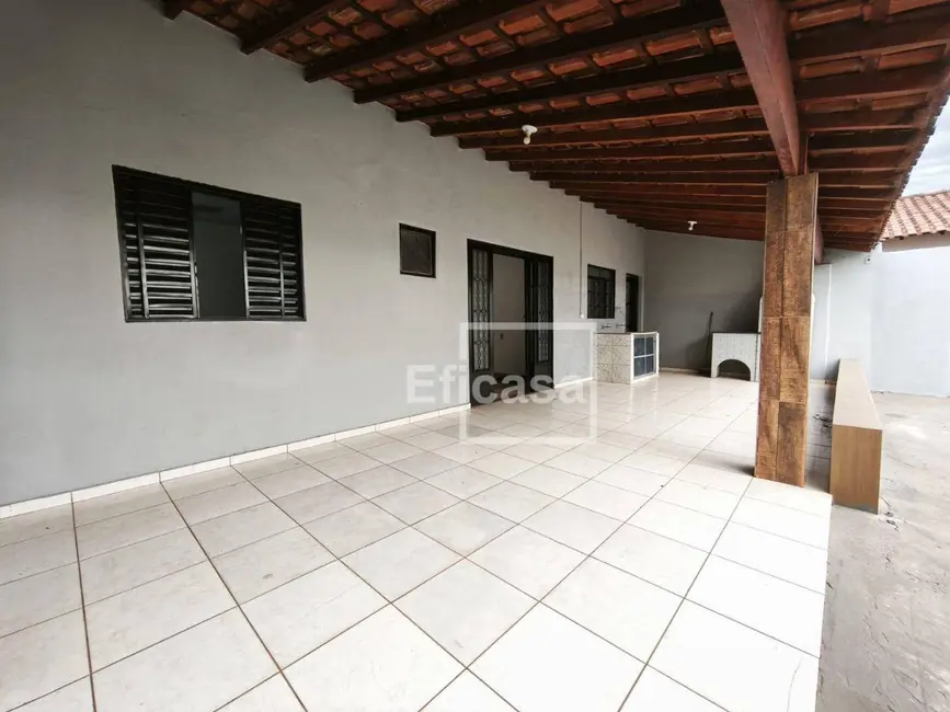 Foto 2 de Casa com 2 quartos à venda, 200m2 em Jardim Santo Antônio, Sao Jose Do Rio Preto - SP