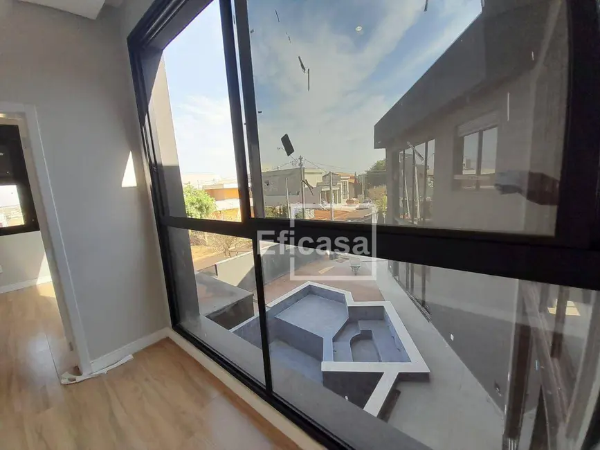 Casa de Condomínio com 3 quartos à venda, 450m2 em Centro, Bady Bassitt - SP - imagem 2 Foto 2 de Casa de Condomínio com 3 quartos à venda, 450m2 em Centro, Bady Bassitt - SP