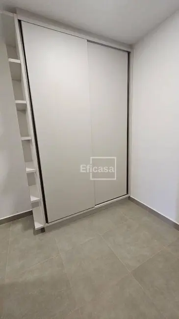 Casa de Condomínio com 3 quartos à venda, 200m2 em Village Damha Rio Preto III, Sao Jose Do Rio Preto - SP - imagem 3 Foto 3 de Casa de Condomínio com 3 quartos à venda, 200m2 em Village Damha Rio Preto III, Sao Jose Do Rio Preto - SP