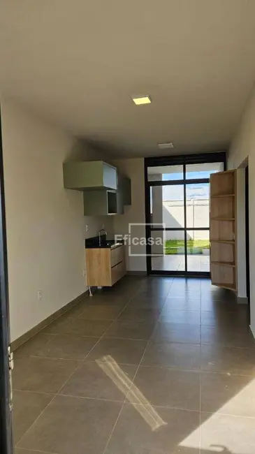 Casa de Condomínio com 3 quartos à venda, 200m2 em Village Damha Rio Preto III, Sao Jose Do Rio Preto - SP - imagem 4 Foto 4 de Casa de Condomínio com 3 quartos à venda, 200m2 em Village Damha Rio Preto III, Sao Jose Do Rio Preto - SP