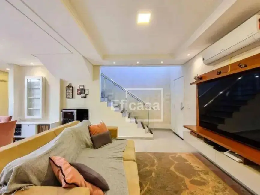 Casa de Condomínio com 3 quartos à venda, 227m2 em Jardim Bosque das Vivendas, Sao Jose Do Rio Preto - SP - imagem 6 Foto 6 de Casa de Condomínio com 3 quartos à venda, 227m2 em Jardim Bosque das Vivendas, Sao Jose Do Rio Preto - SP