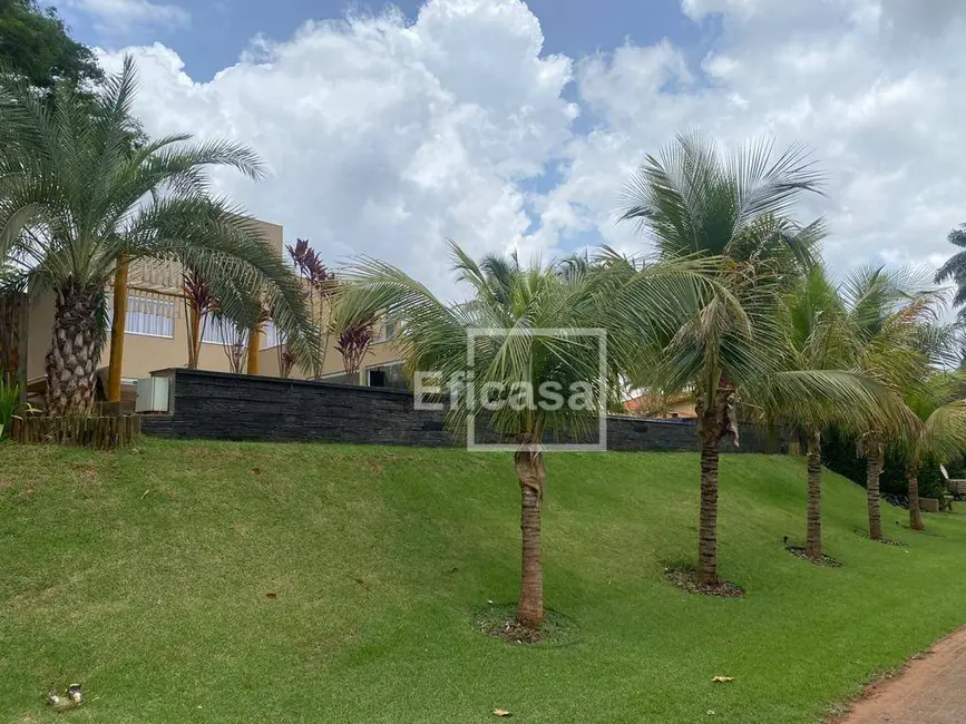 Foto 3 de Sítio / Rancho com 7 quartos à venda, 1000m2 em Fronteira - MG