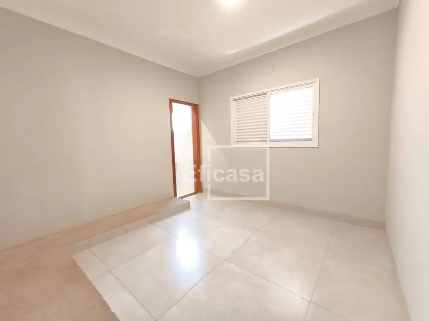 Foto 8 de Casa com 3 quartos à venda, 200m2 em Sao Jose Do Rio Preto - SP