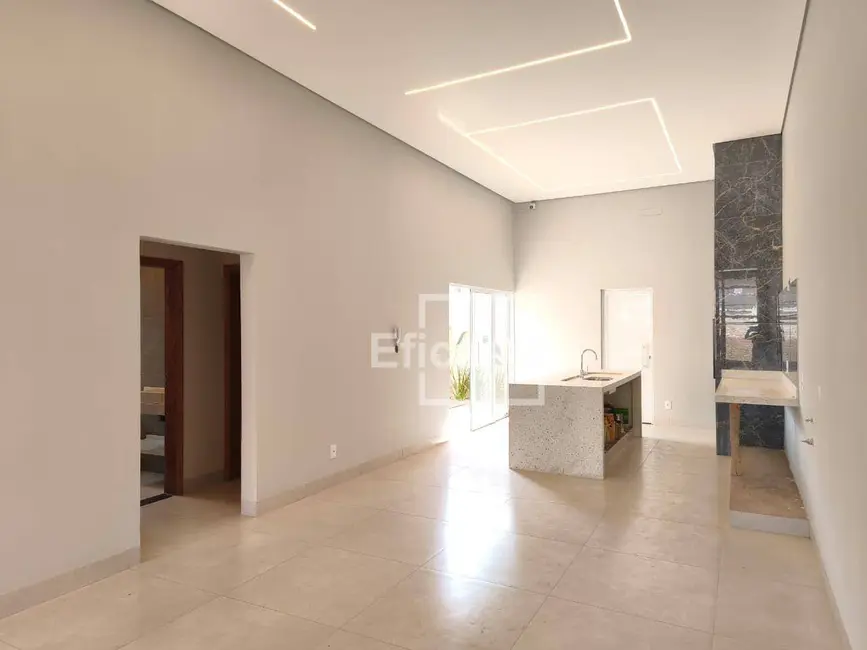 Foto 2 de Casa com 3 quartos à venda, 200m2 em Sao Jose Do Rio Preto - SP