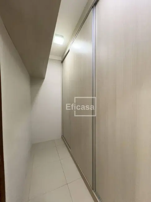 Casa de Condomínio com 3 quartos à venda, 275m2 em Residencial Village Damha Rio Preto II, Sao Jose Do Rio Preto - SP - imagem 8 Foto 8 de Casa de Condomínio com 3 quartos à venda, 275m2 em Residencial Village Damha Rio Preto II, Sao Jose Do Rio Preto - SP