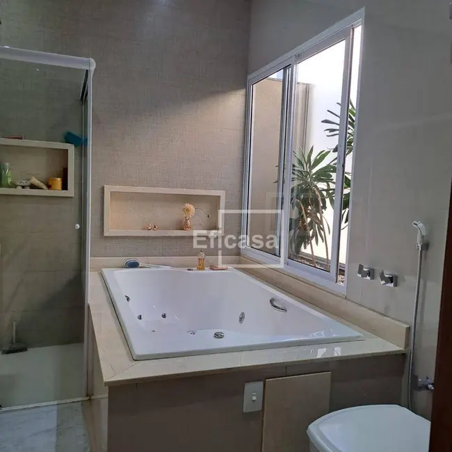 Casa de Condomínio com 3 quartos à venda, 275m2 em Village Damha Rio Preto III, Sao Jose Do Rio Preto - SP - imagem 9 Foto 9 de Casa de Condomínio com 3 quartos à venda, 275m2 em Village Damha Rio Preto III, Sao Jose Do Rio Preto - SP