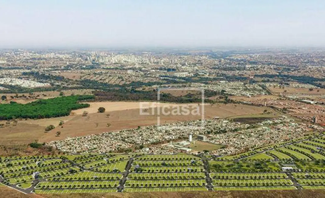 Foto 2 de Terreno / Lote à venda, 220m2 em Sao Jose Do Rio Preto - SP
