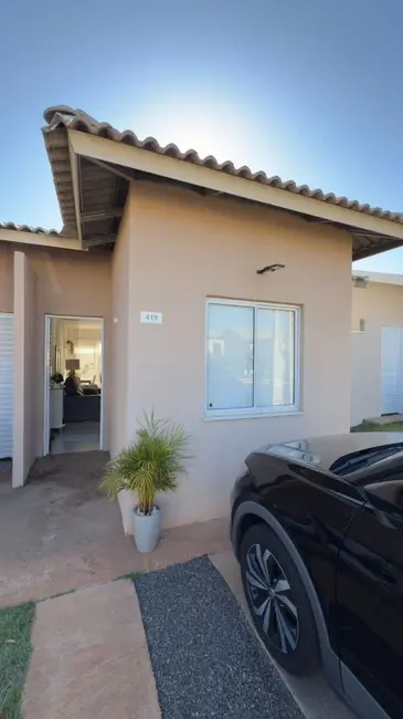 Foto 4 de Casa de Condomínio com 2 quartos à venda, 118m2 em Centro, Bady Bassitt - SP