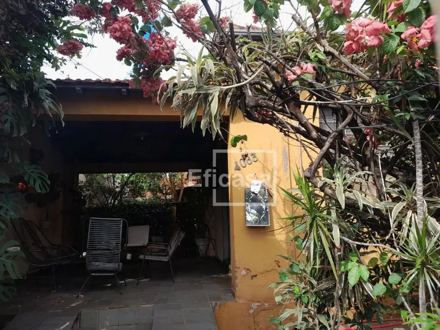 Casa com 3 quartos à venda, 242m2 em Vila Santa Cruz, Sao Jose Do Rio Preto - SP - imagem 3 Foto 3 de Casa com 3 quartos à venda, 242m2 em Vila Santa Cruz, Sao Jose Do Rio Preto - SP