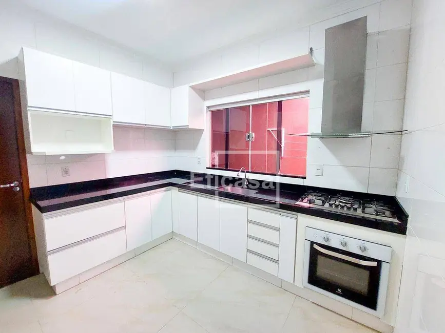 Foto 4 de Casa de Condomínio com 3 quartos à venda, 200m2 em Sao Jose Do Rio Preto - SP