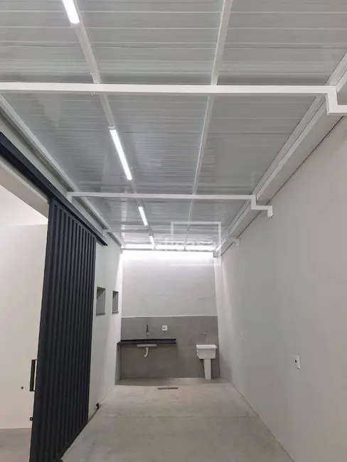 Foto 2 de Sala Comercial para alugar, 200m2 em Sao Jose Do Rio Preto - SP