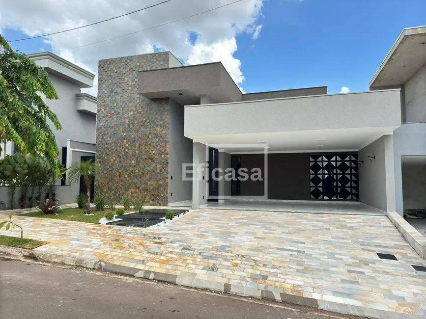 Foto 3 de Casa de Condomínio com 3 quartos à venda, 325m2 em Centro, Bady Bassitt - SP