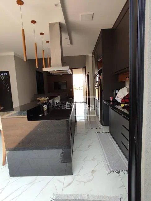 Foto 2 de Casa de Condomínio com 3 quartos à venda, 253m2 em Residencial Maria Júlia, Sao Jose Do Rio Preto - SP