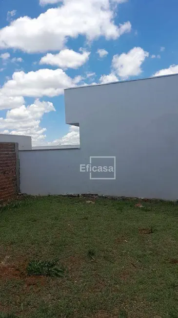 Casa de Condomínio com 3 quartos à venda, 225m2 em Village Damha Rio Preto III, Sao Jose Do Rio Preto - SP - imagem 4 Foto 4 de Casa de Condomínio com 3 quartos à venda, 225m2 em Village Damha Rio Preto III, Sao Jose Do Rio Preto - SP