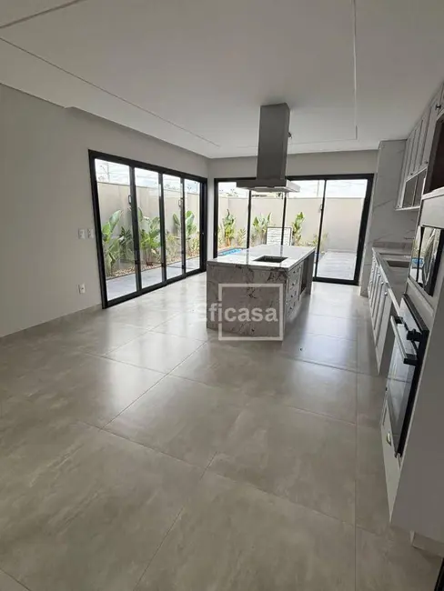 Foto 2 de Casa de Condomínio com 3 quartos à venda, 300m2 em Sao Jose Do Rio Preto - SP