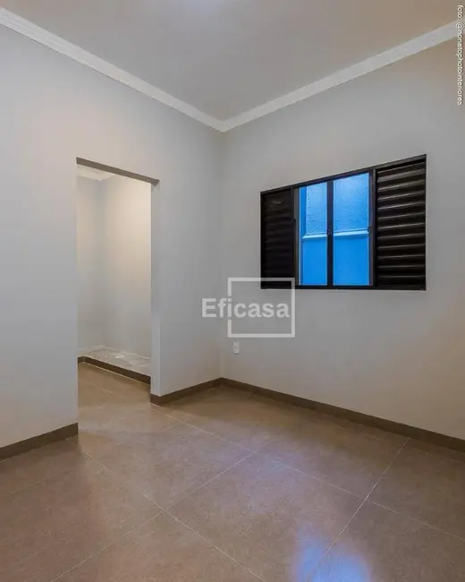 Foto 7 de Casa com 3 quartos à venda, 200m2 em Centro, Bady Bassitt - SP