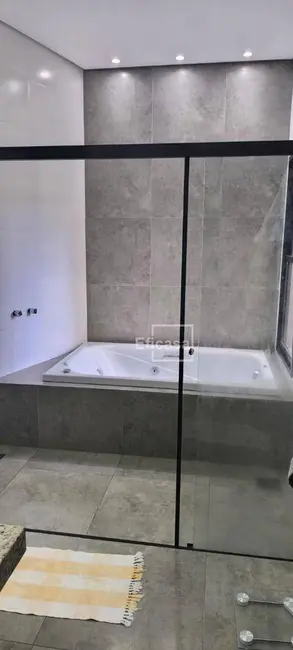 Casa de Condomínio com 3 quartos à venda, 344m2 em Village Damha Rio Preto III, Sao Jose Do Rio Preto - SP - imagem 6 Foto 6 de Casa de Condomínio com 3 quartos à venda, 344m2 em Village Damha Rio Preto III, Sao Jose Do Rio Preto - SP