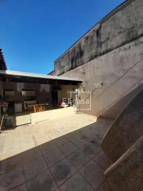 Foto 5 de Casa com 2 quartos à venda, 200m2 em Residencial Caetano, Sao Jose Do Rio Preto - SP