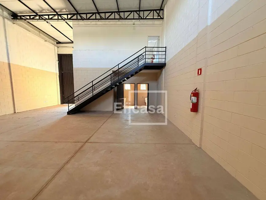 Foto 4 de Sala Comercial para alugar, 200m2 em Conjunto Habitacional São Deocleciano, Sao Jose Do Rio Preto - SP