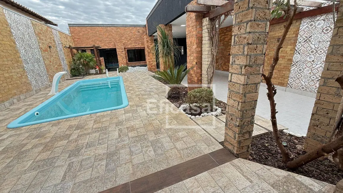 Foto 4 de Casa com 2 quartos à venda, 300m2 em Centro, Ibira - SP