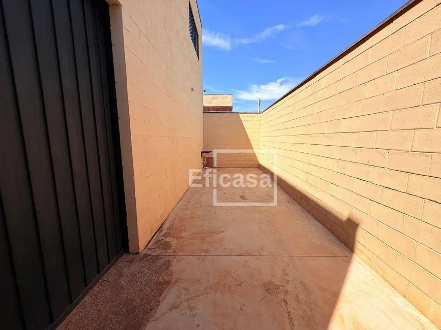 Foto 3 de Sala Comercial para alugar, 200m2 em Conjunto Habitacional São Deocleciano, Sao Jose Do Rio Preto - SP