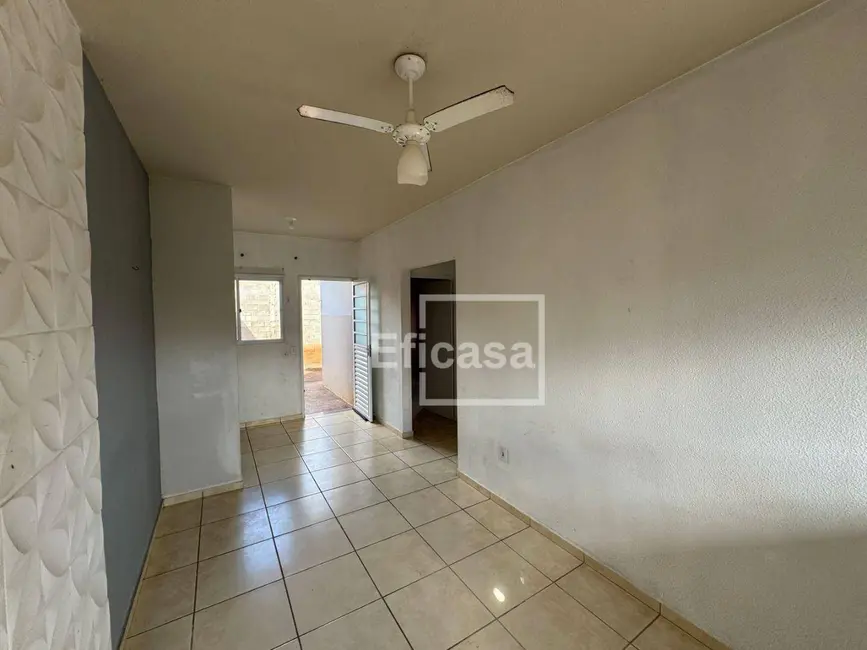 Foto 5 de Casa com 2 quartos à venda, 140m2 em Centro, Bady Bassitt - SP