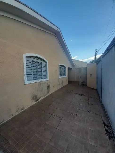 Foto 3 de Casa com 2 quartos à venda, 200m2 em Parque Estoril, Sao Jose Do Rio Preto - SP