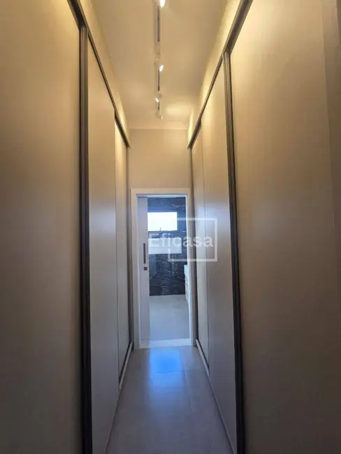 Casa de Condomínio com 3 quartos à venda, 253m2 em Residencial Maria Júlia, Sao Jose Do Rio Preto - SP - imagem 1 Foto 1 de Casa de Condomínio com 3 quartos à venda, 253m2 em Residencial Maria Júlia, Sao Jose Do Rio Preto - SP