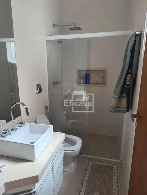 Casa de Condomínio com 3 quartos à venda, 275m2 em Village Damha Rio Preto III, Sao Jose Do Rio Preto - SP - imagem 3 Foto 3 de Casa de Condomínio com 3 quartos à venda, 275m2 em Village Damha Rio Preto III, Sao Jose Do Rio Preto - SP