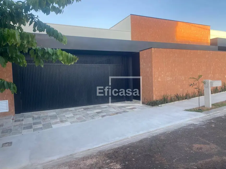 Casa de Condomínio com 3 quartos à venda, 303m2 em Residencial Village Damha Rio Preto II, Sao Jose Do Rio Preto - SP - imagem 3 Foto 3 de Casa de Condomínio com 3 quartos à venda, 303m2 em Residencial Village Damha Rio Preto II, Sao Jose Do Rio Preto - SP