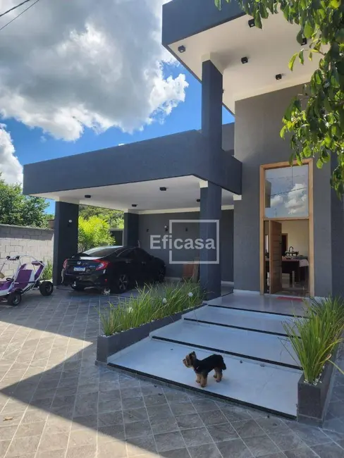 Foto 1 de Casa de Condomínio com 3 quartos à venda, 370m2 em Bady Bassitt - SP