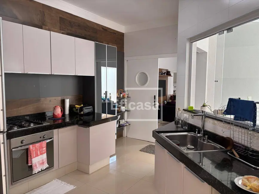 Foto 3 de Casa de Condomínio com 3 quartos à venda, 400m2 em Sao Jose Do Rio Preto - SP