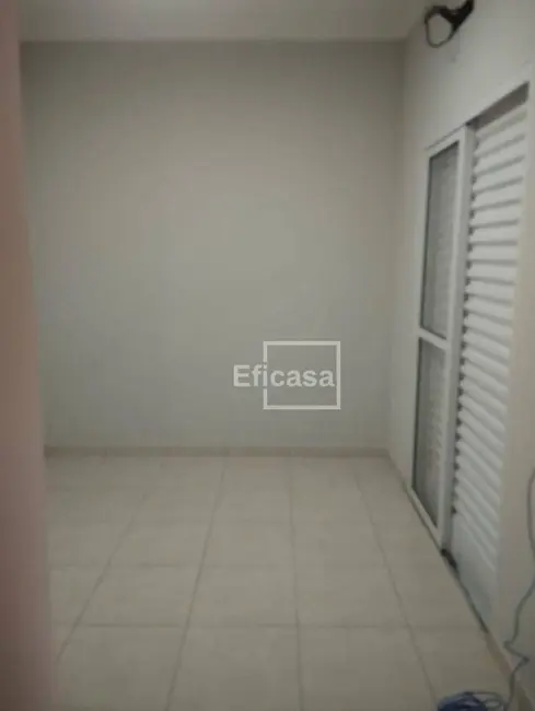 Foto 1 de Casa com 3 quartos à venda e para alugar, 200m2 em Mirassol - SP