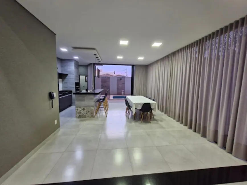 Casa de Condomínio com 3 quartos à venda, 400m2 em Residencial Marcia, Sao Jose Do Rio Preto - SP - imagem 8 Foto 8 de Casa de Condomínio com 3 quartos à venda, 400m2 em Residencial Marcia, Sao Jose Do Rio Preto - SP