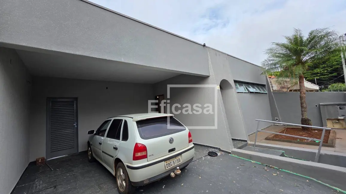 Casa com 3 quartos à venda, 220m2 em Vila Cristina, Sao Jose Do Rio Preto - SP - imagem 3 Foto 3 de Casa com 3 quartos à venda, 220m2 em Vila Cristina, Sao Jose Do Rio Preto - SP