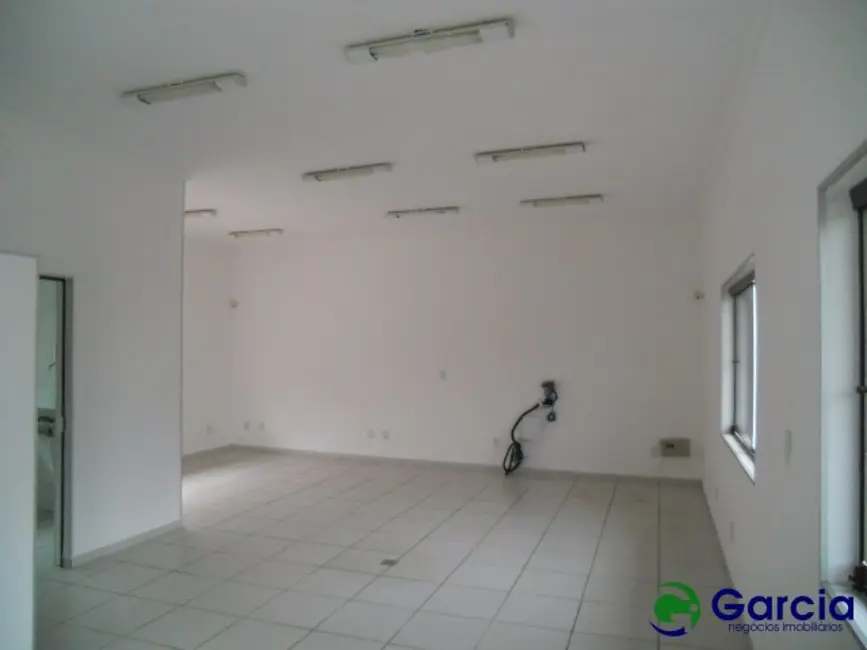 Foto 2 de Sala Comercial para alugar, 800m2 em Loteamento Morro de Ouro, Mogi Guacu - SP