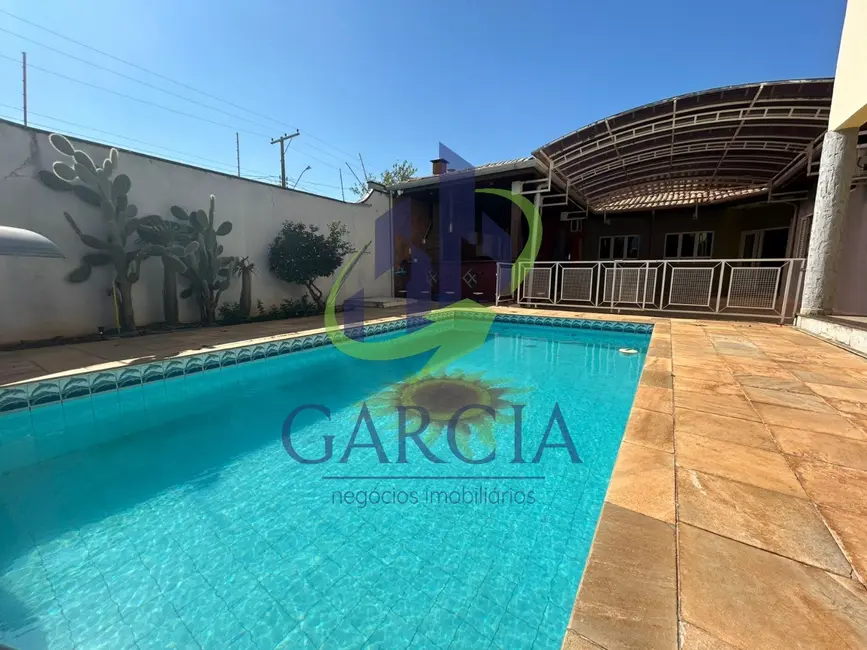 Foto 2 de Casa com 3 quartos à venda, 220m2 em Parque Guainco, Mogi Guacu - SP