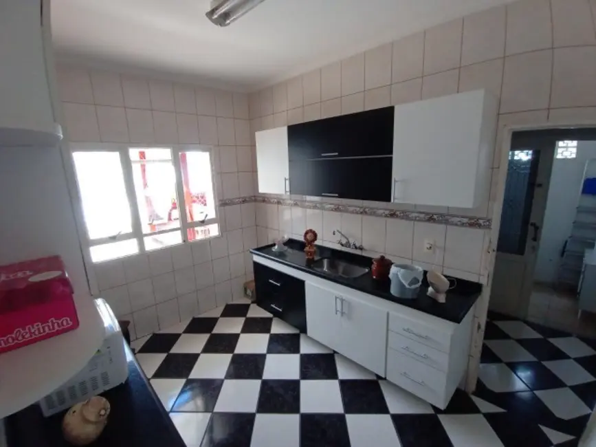 Foto 2 de Casa com 3 quartos à venda e para alugar, 220m2 em Parque Guainco, Mogi Guacu - SP