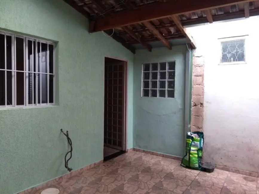 Foto 1 de Casa com 3 quartos à venda, 95m2 em Jardim Ipê III, Mogi Guacu - SP