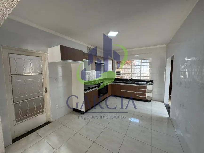 Foto 3 de Casa com 3 quartos à venda, 165m2 em Parque Residencial Nova Canaã, Mogi Guacu - SP